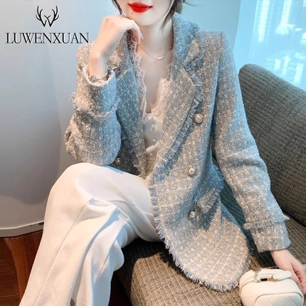 大码小香风粗花呢西装外套女春秋新款高级感气质休闲双排扣小西服