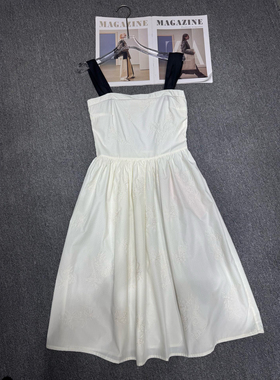 潮牌字母刺绣黑带连衣裙吊带背心裙女25夏季新款修身显瘦白色裙子