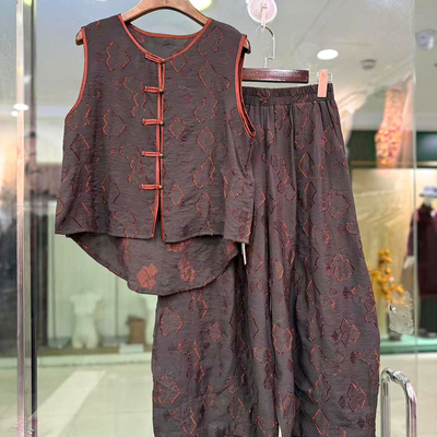 双燕鸿运5287 前短后长剪花马甲开衫+阔腿奶奶裤休闲真丝两件套春