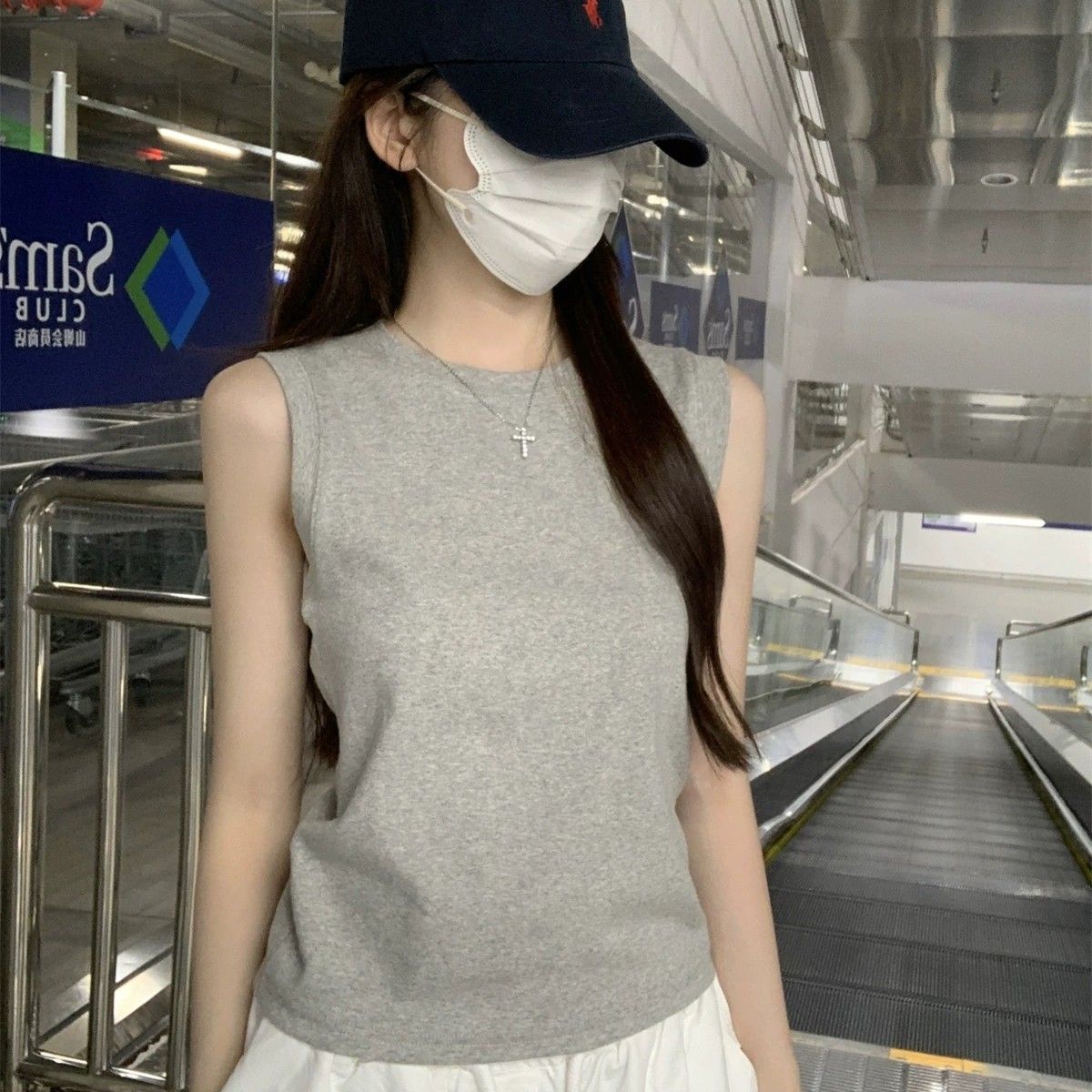 罗纹简约圆领吊带背心修身搭打底无袖遮副乳白色T恤上衣夏季上衣