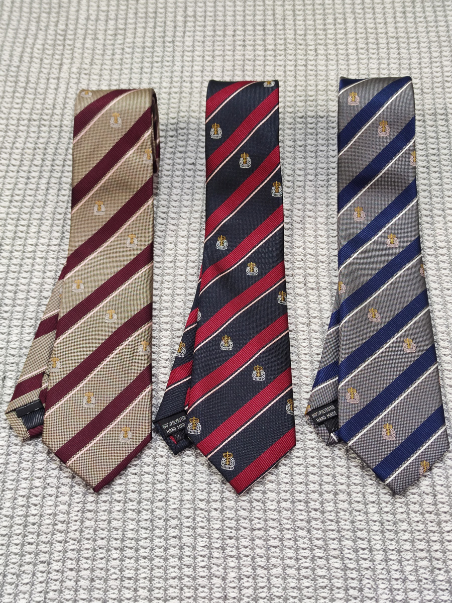 学院风条纹徽章学生校服手打领带