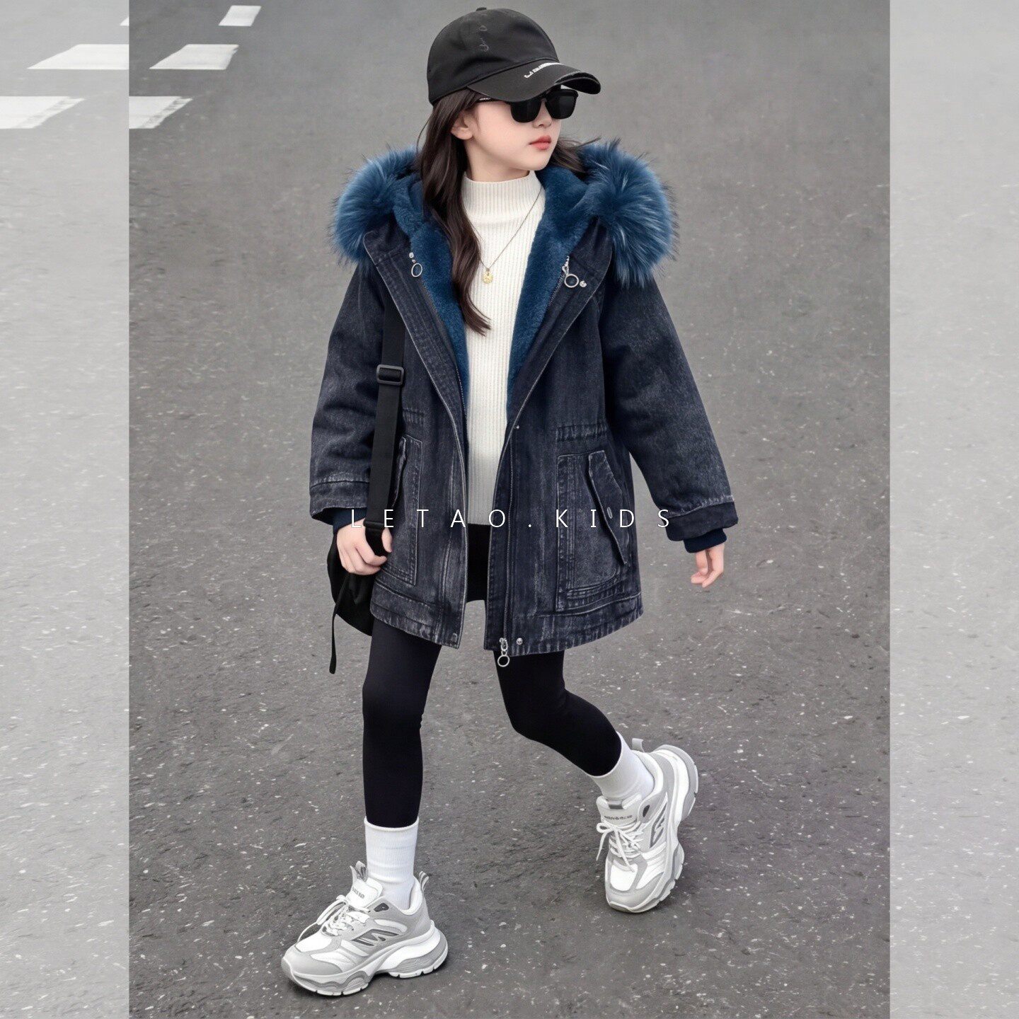 女童加厚毛领连帽牛仔派克服外套
