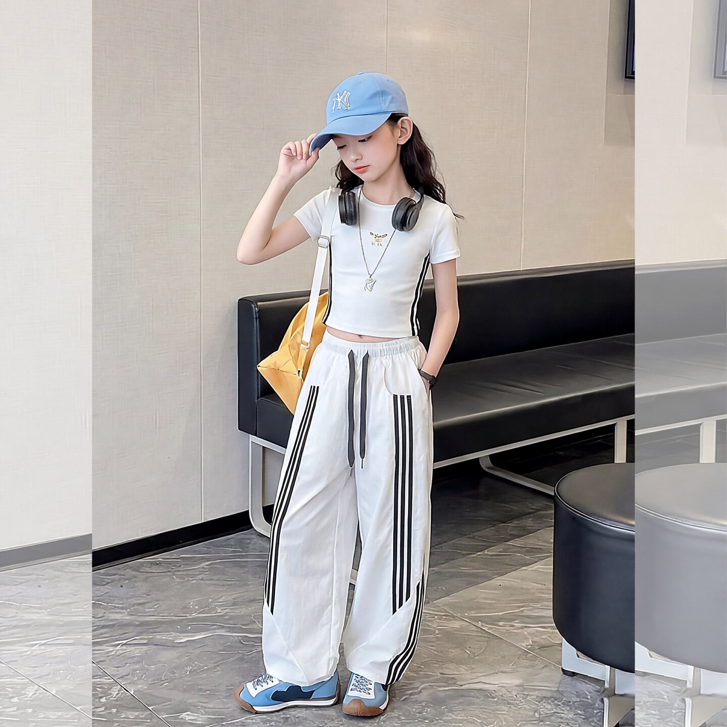 女童夏条纹背心阔腿裤休闲运动裤