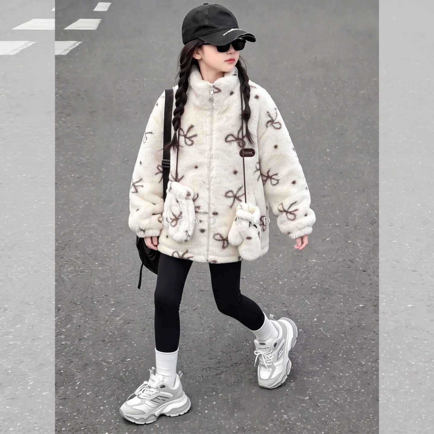 女童冬季珊瑚绒夹棉加厚保暖外套