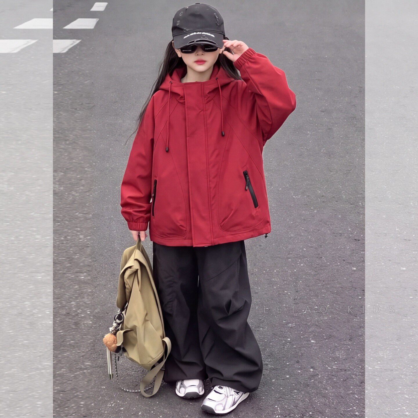 女童2026新款连帽防风冲锋衣外套