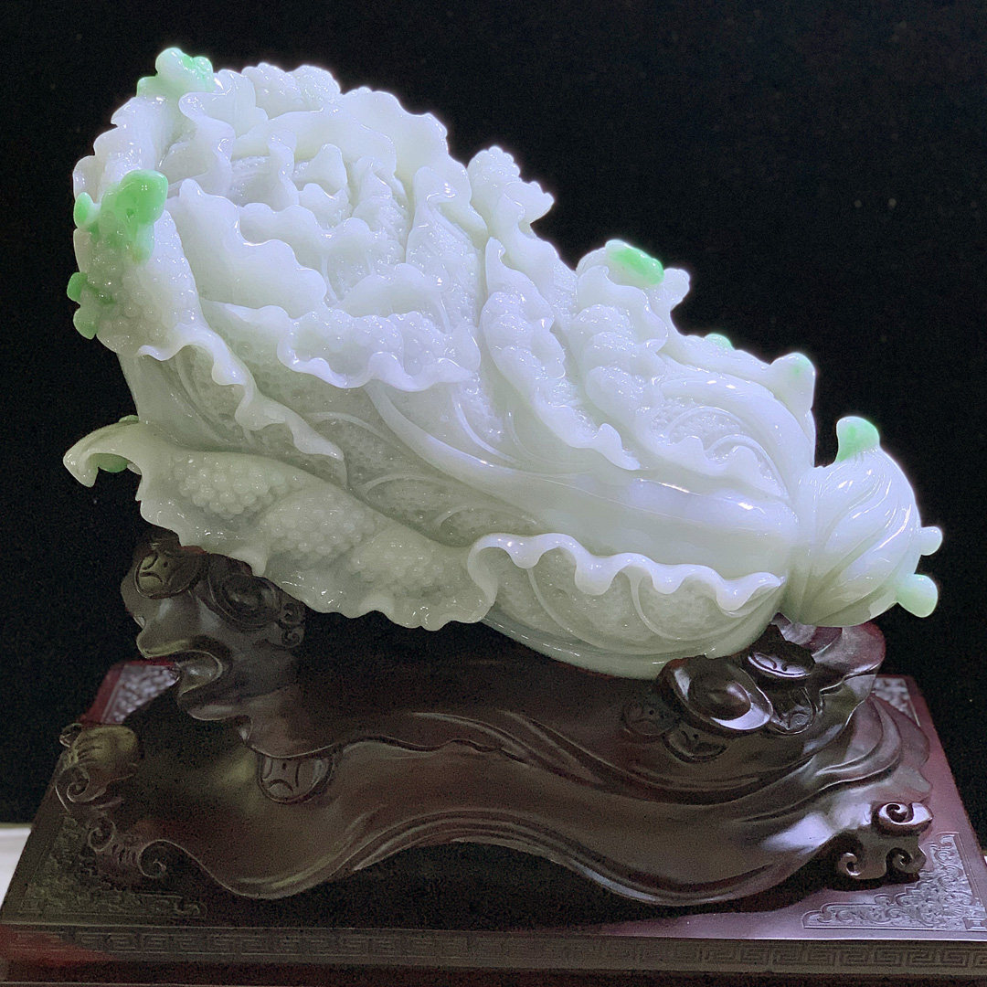 天然缅甸玉A货翡翠白菜摆件