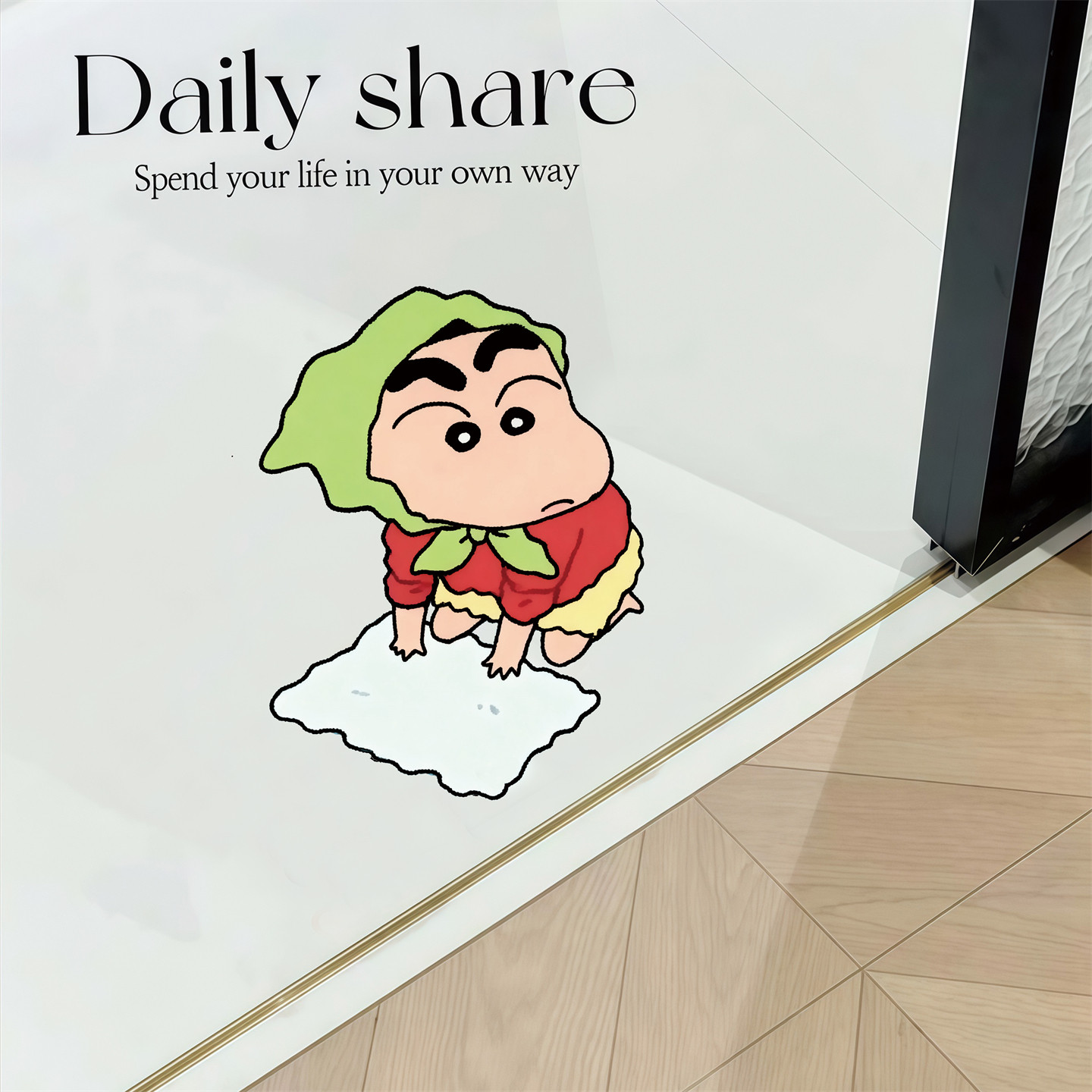 蜡笔小新地贴画地板贴纸加厚耐磨自粘遮丑防水防滑瓷砖贴纸装饰画,家居饰品,软装墙贴,淘宝优惠券,粉丝福利购,淘宝优惠卷