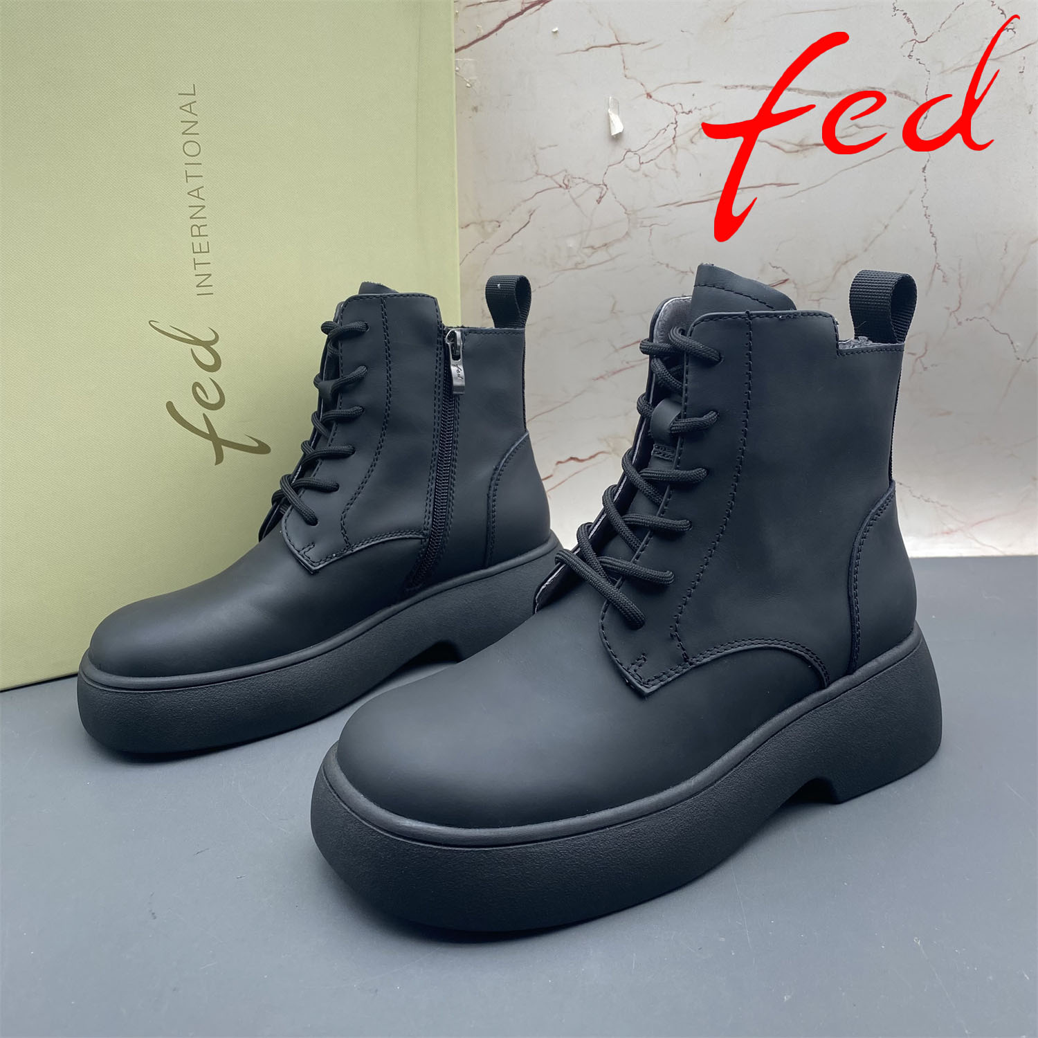 37码fed/艾芙伊迪撤柜断码牛皮女鞋系带侧拉链平底防滑圆头短靴