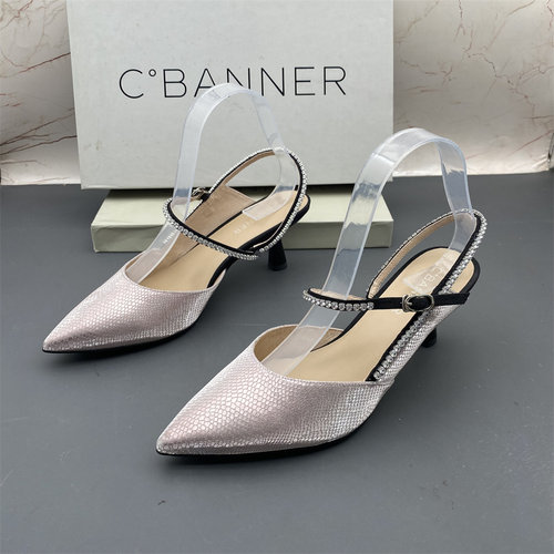 C.BANNER千百度撤柜断码处理女鞋细跟中跟尖头包头水钻扣带凉鞋