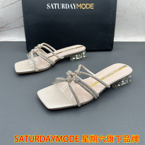 正品SATURDAYMODE断码撤柜处理女鞋水钻平跟防滑露趾夏季凉拖鞋