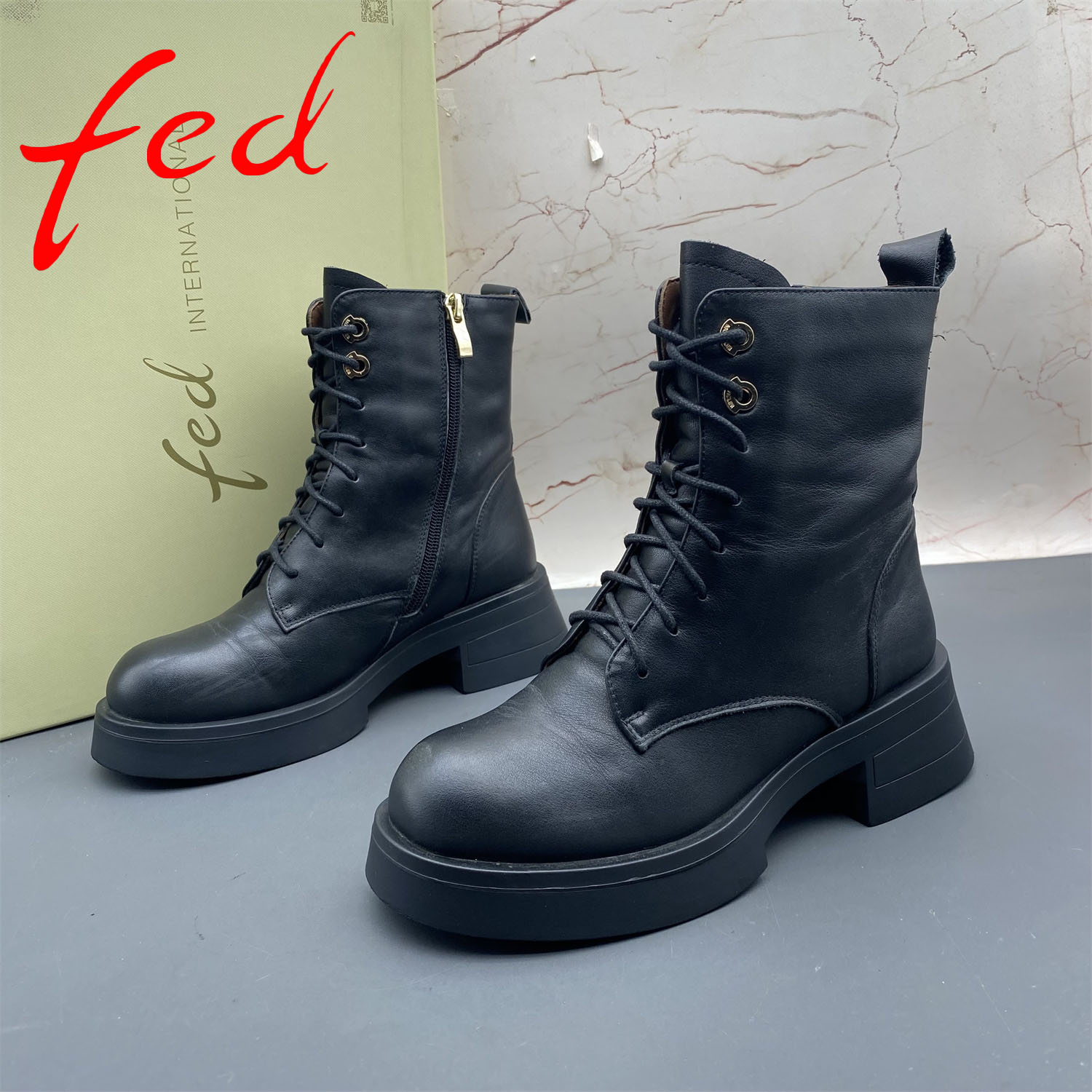 35码fed/艾芙伊迪撤柜断码牛皮女鞋加绒棉鞋系带侧拉链圆头短靴