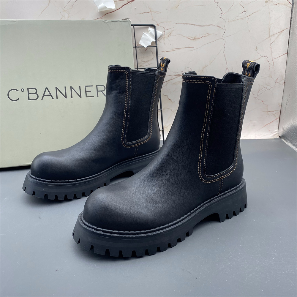 C.BANNER千百度撤柜断码牛皮女鞋平底防滑圆头套筒时装切尔西短靴
