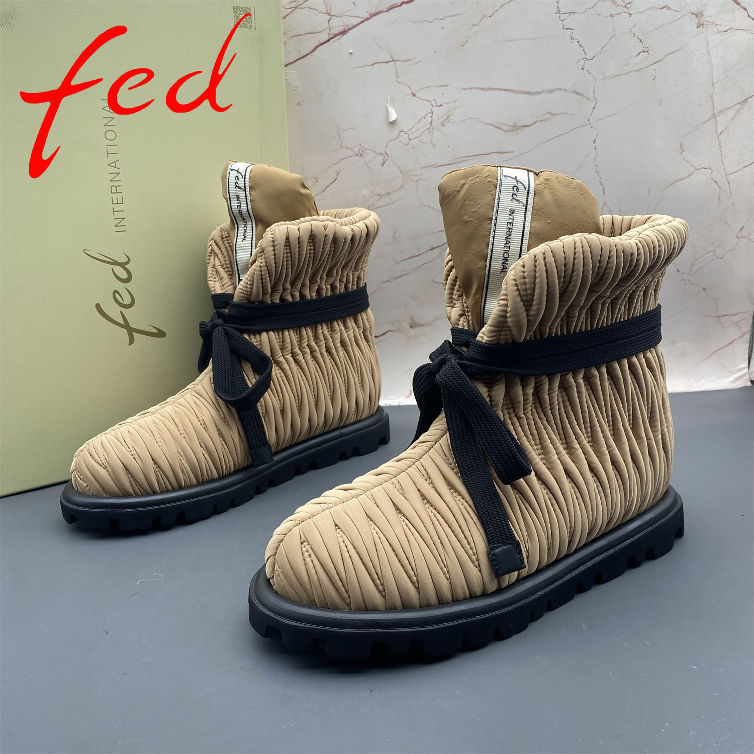 37码fed/艾芙伊迪撤柜断码处理女鞋平底防滑轻便圆头羊毛棉鞋短靴