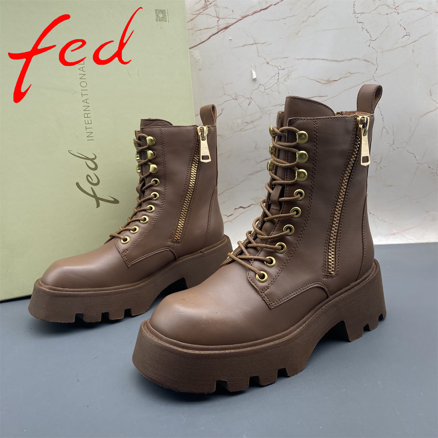 34码fed/艾芙伊迪撤柜断码牛皮女鞋平跟防滑拉链加绒保暖棉鞋短靴