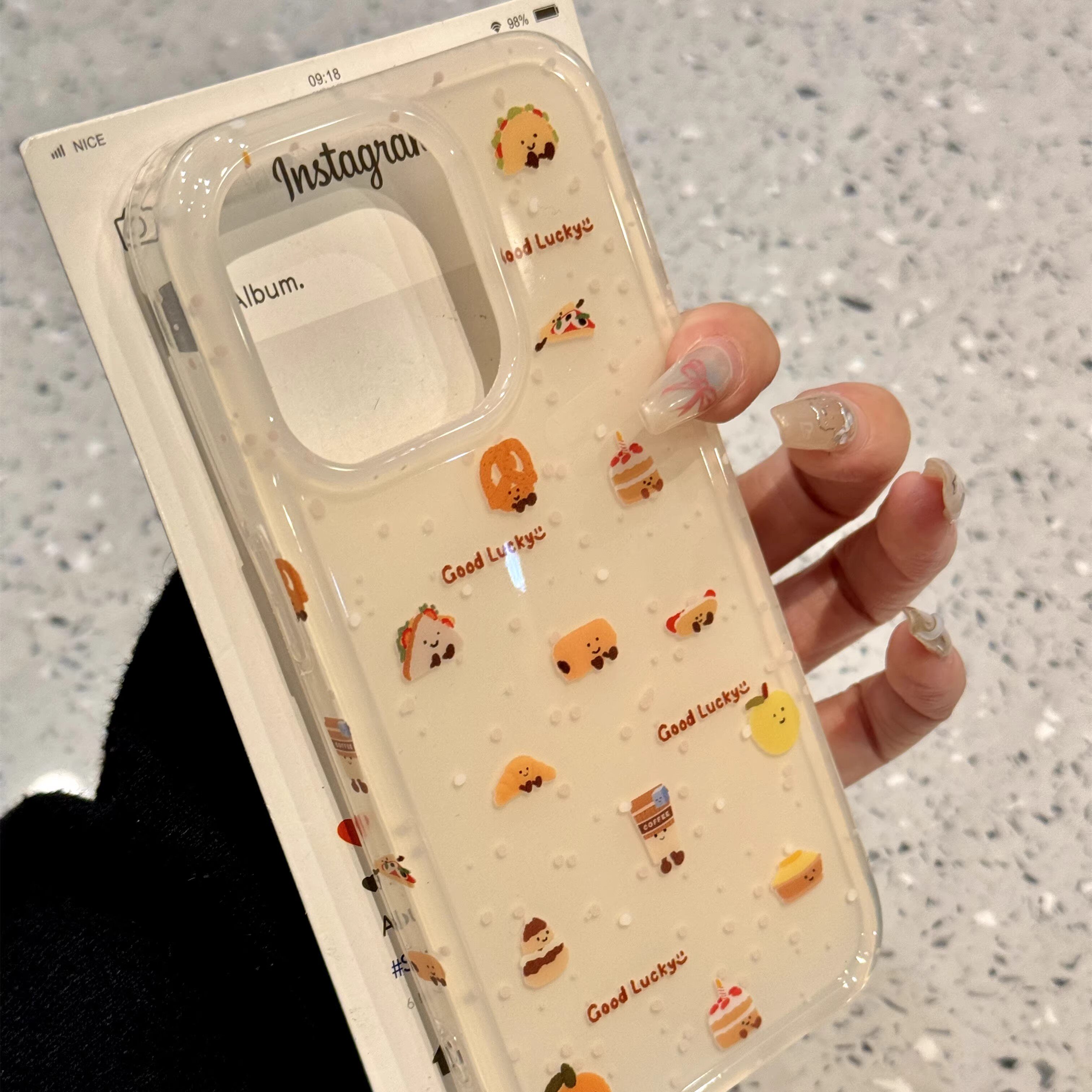 卡通满屏三明治蛋糕适用苹果16promax手机壳15/14新款13女12简约11pro可爱X/XR挂件7/8plus网红6plus白色大孔