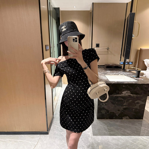 金豆豆夏季斜肩显瘦孕妇连衣裙