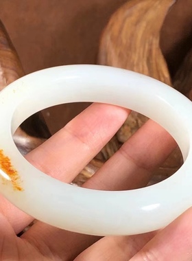 保真正品一级白新疆和田玉籽料手镯53.5圈口红皮玉质油润