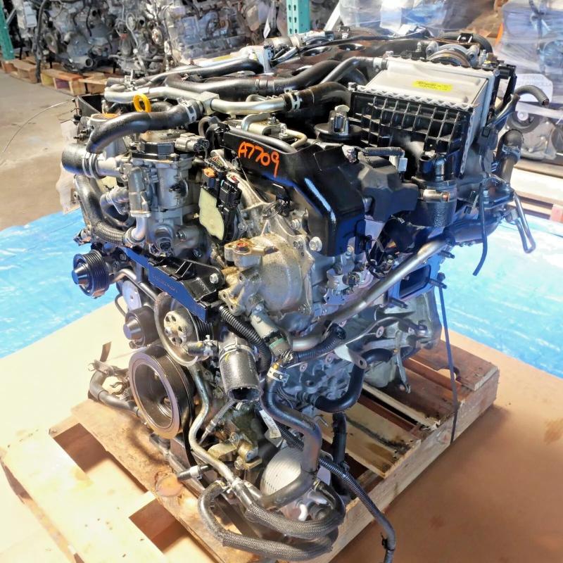 适用英菲尼迪ESQ G25 QX70 QX80 QX56 VK56VD 5.6L V8 发动机总成