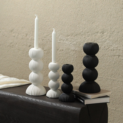 现代简约黑白陶瓷烛台摆件 ins客厅餐桌家居装饰几何条纹蜡烛台座