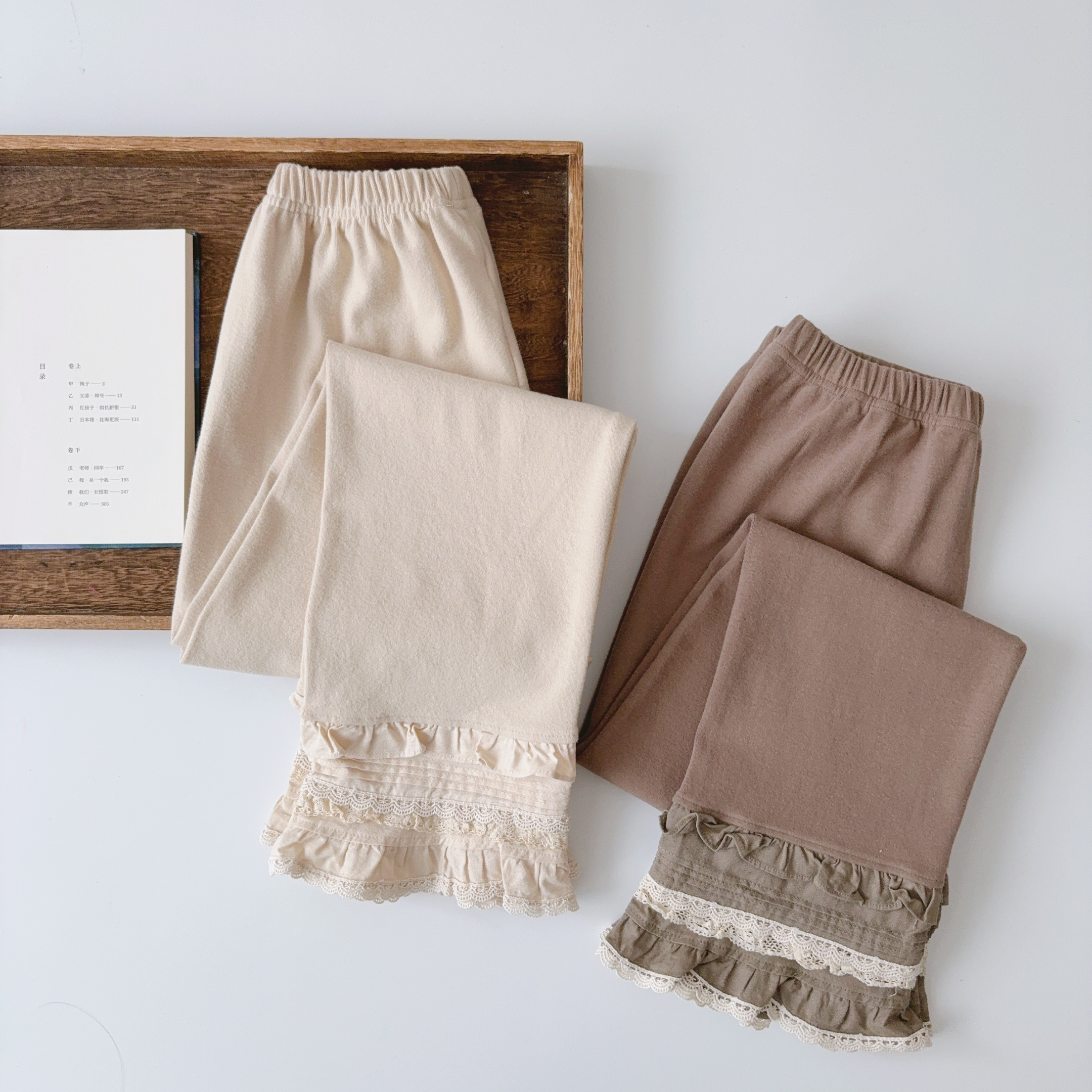 2025新熊姑娘自然腰柔软修身百搭裤腿拼蕾丝花边打底裤女06592031