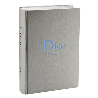 进口原版 迪奥：走秀 英文原版 服装设计与剪裁 Dior Catwalk Alexander Fury Thames and Hudson   Thames and Hudson