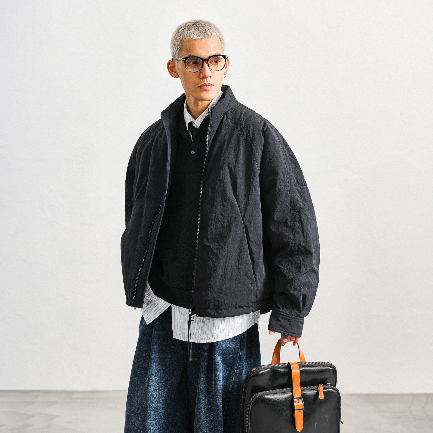 JUPSTUDIO褶皱纹理短款白鹅绒服男冬季保暖休闲风青年防寒服外套