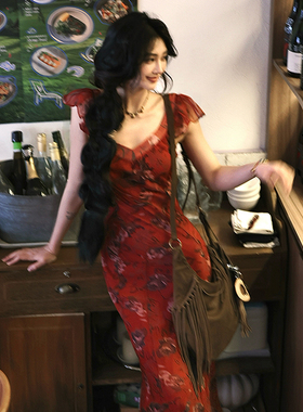 AZure法式复古碎花连衣裙女重磅立体剪裁红色茶歇长裙鱼尾裙夏季