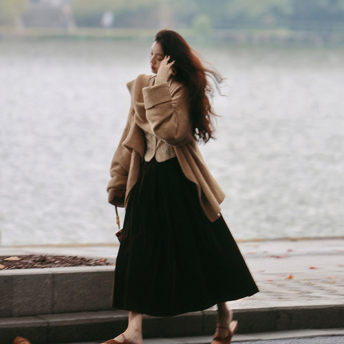 法式复古高腰裙百褶A字丝绒半裙