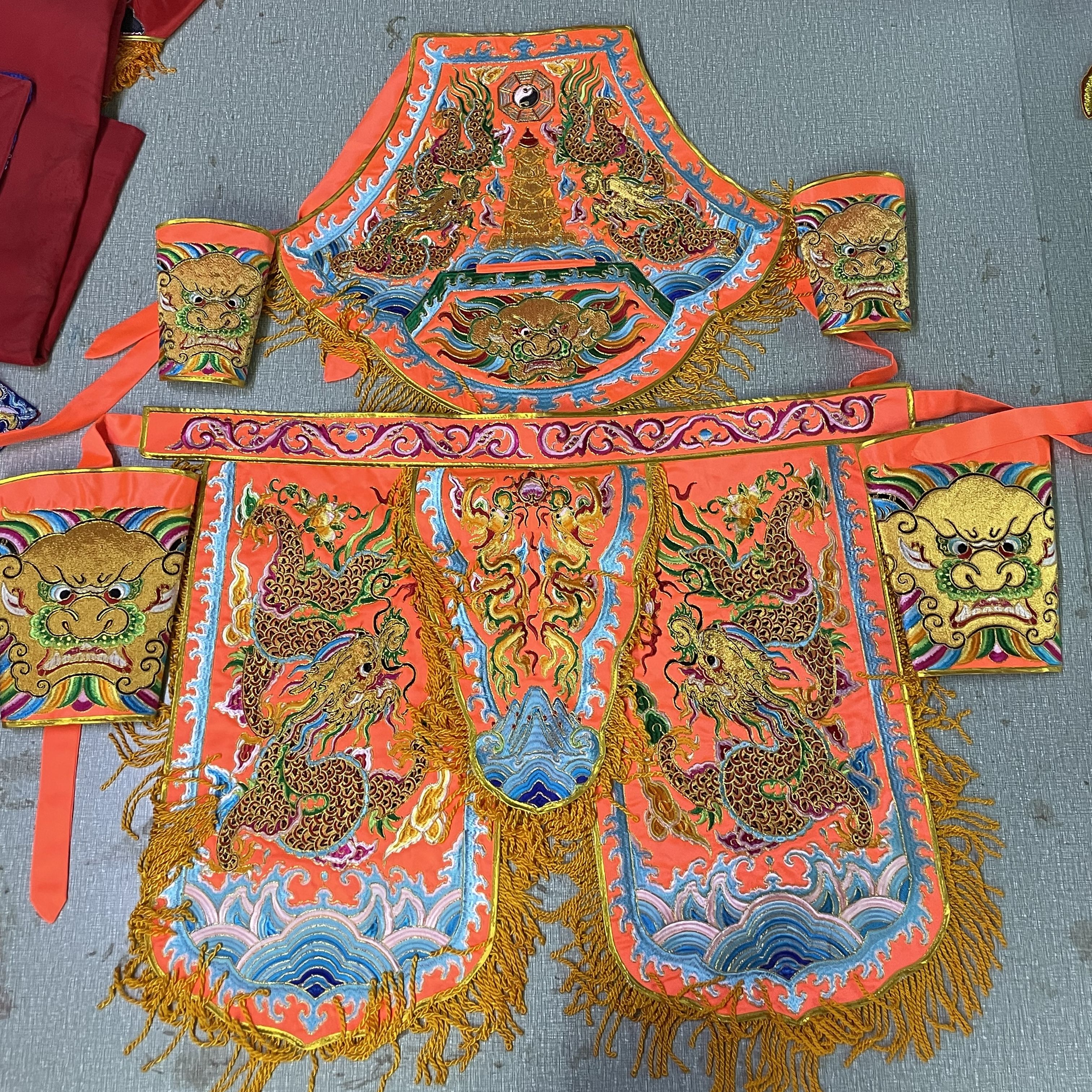 潮绣绞金五营龙虎双龙乩童服饰