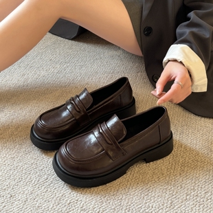 贾不假乐福鞋女2026夏季新款英伦风厚底鞋子百搭一脚蹬棕色小皮鞋