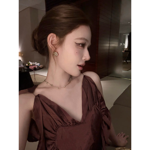 林悠  chlo* vtg优雅感显白真丝紫罗兰上衣+100%人丝定染灰半身裙