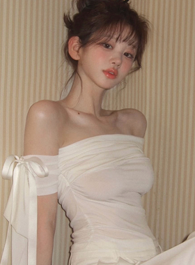 2025thetis春夏新款韩国甜妹褶皱一字肩系带设计露肩短袖T恤上衣