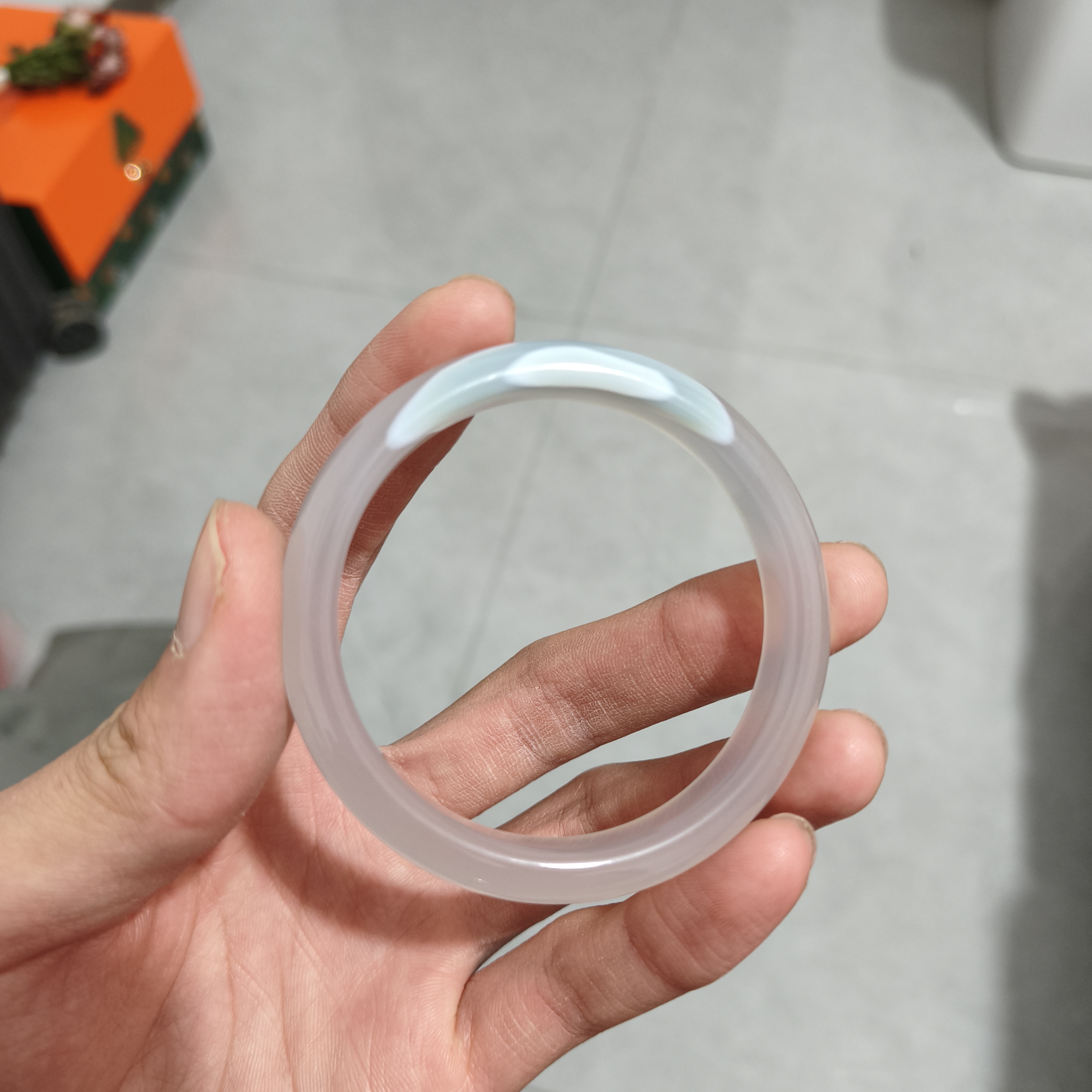 55圈口玛瑙手镯一条k121