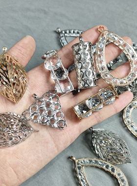 m607 镂空裸钻吊坠配件一斤