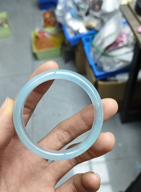 53圈口玛瑙手镯一条k208