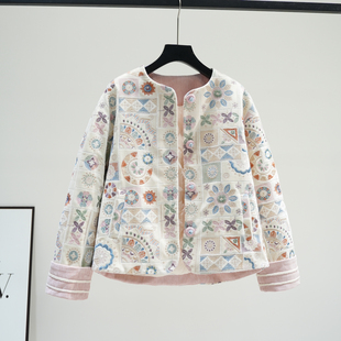 重工丝绒绣花国风羽绒服女超好看新中式短款90白鸭绒外套2025冬季