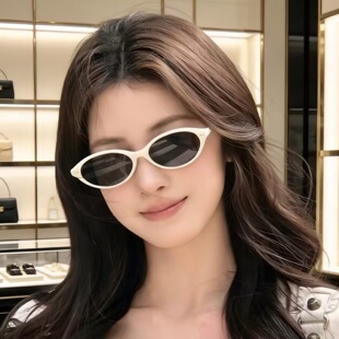 2026新款椭圆书呆子墨镜女窄框复古珍珠老钱风辣妹防紫外线太阳镜