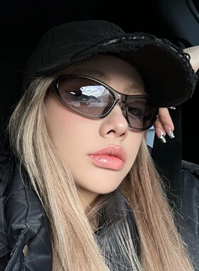 2026新款韩版浅灰色墨镜防风骑行护目镜女y2k辣妹凹造型太阳镜男