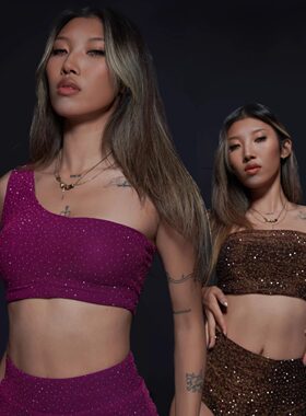IAMYOYO 闪光纯色系列套装斜肩背心短裤辣妹heels穿自带胸垫