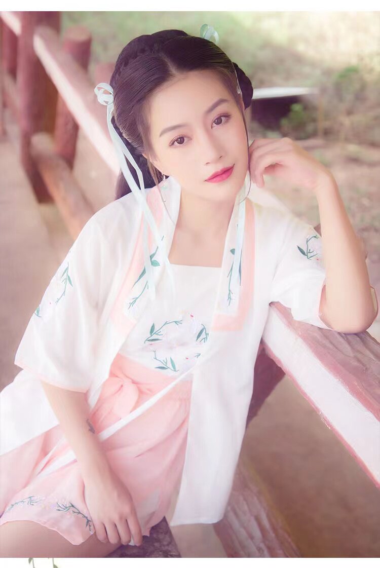 改良汉服女夏唐套装学生中国古风日常少元素半臂吊带短宋裤清秋兔