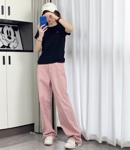 24S夏季新款AF短袖t恤女正肩小鹿刺绣纯棉纯色短款上衣修身潮
