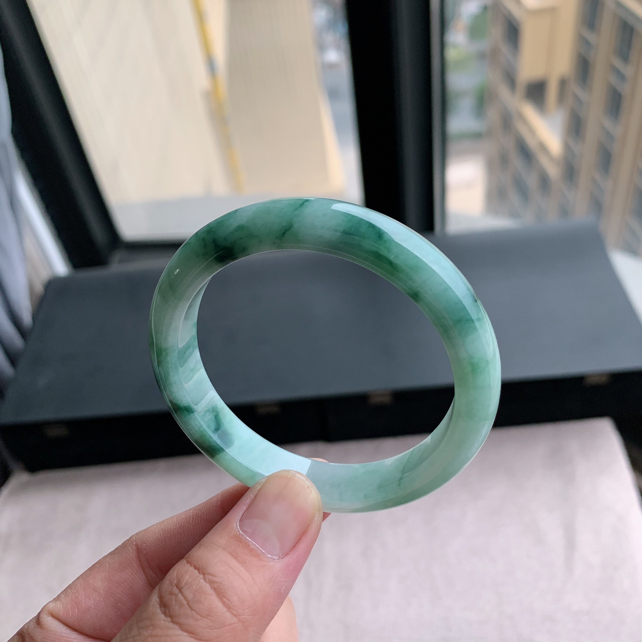 缅甸天然A货翡翠 57圈口飘蓝花正圈701512手镯玉镯L15