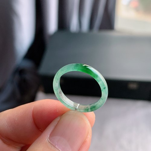 天然A货冰种飘花翡翠指环