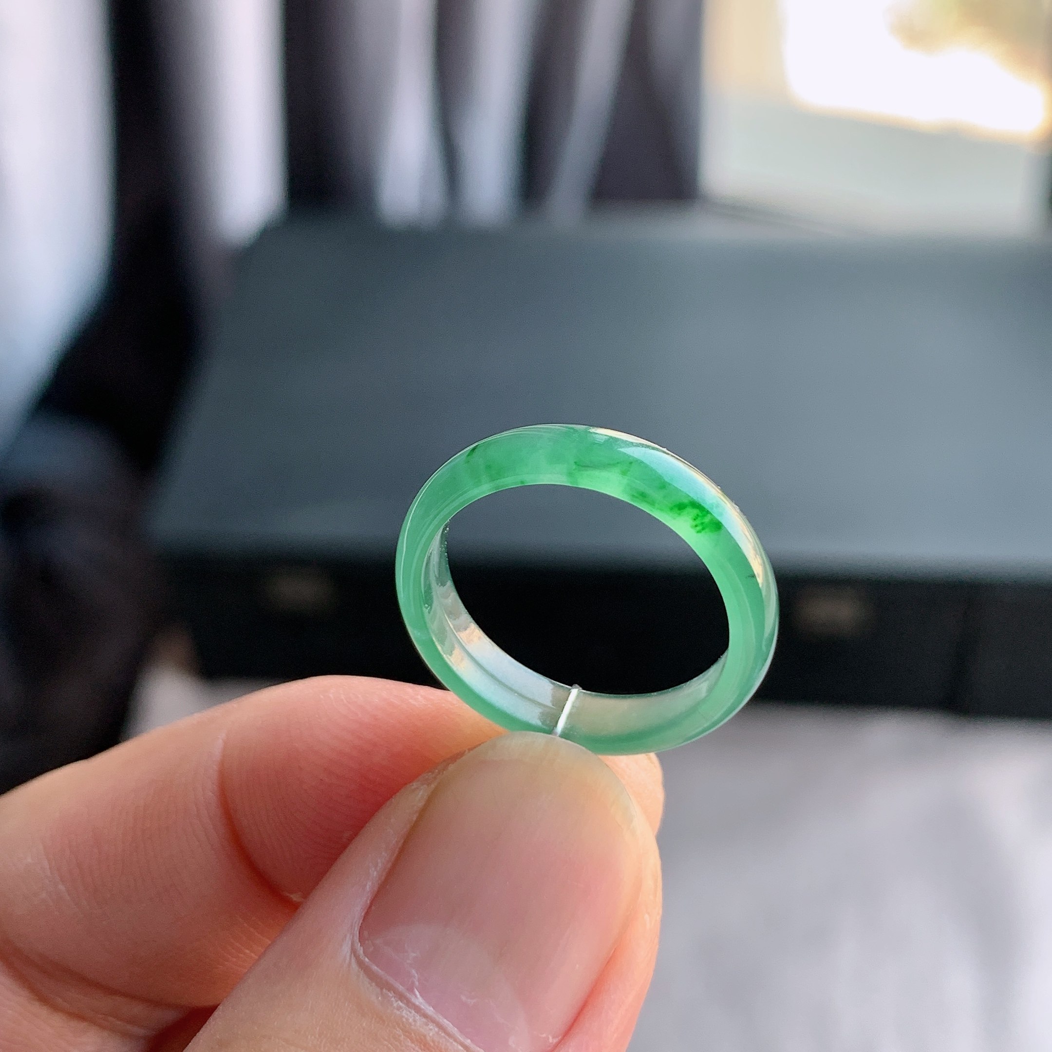 天然A货翡翠15号飘绿花戒指