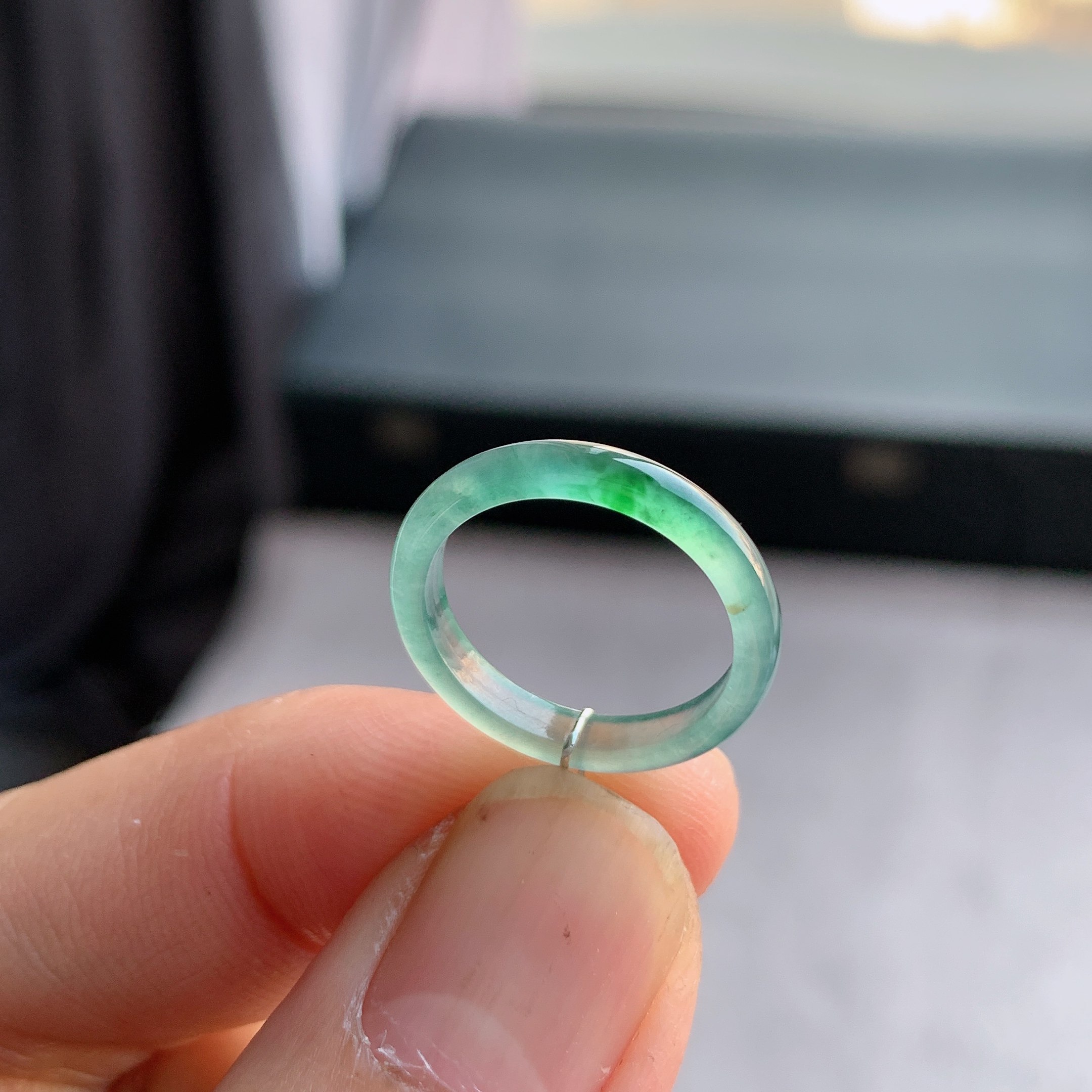 天然A货翡翠 冰种10号飘阳绿戒指指环戒圈40900731,珠宝/钻石/翡翠,戒指/指环,淘宝优惠券,粉丝福利购,淘宝优惠卷