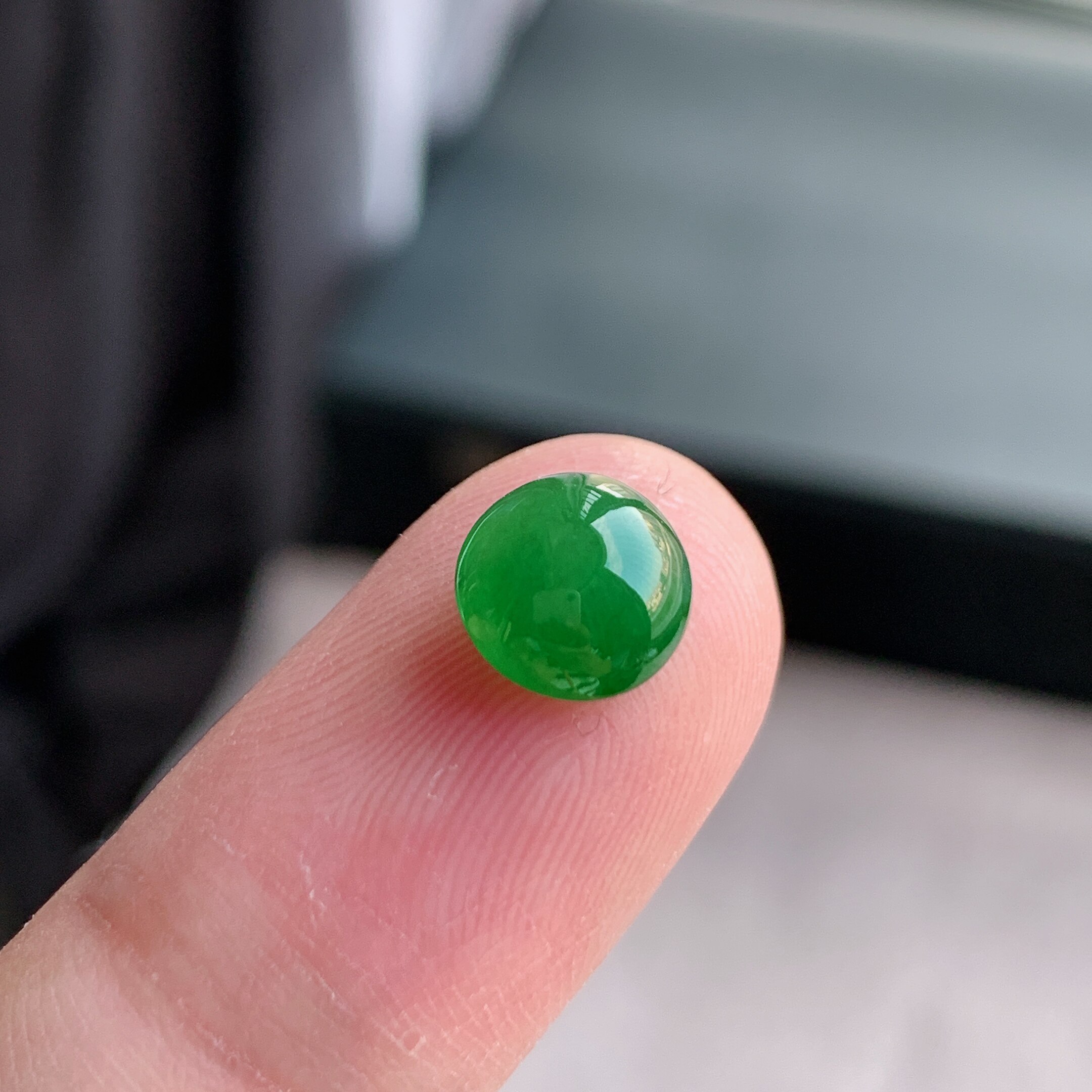 缅甸天然A货翡翠 冰糯种满绿阳绿蛋面戒面L21