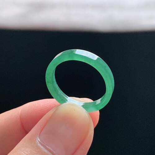 天然A货冰糯晴水绿翡翠方戒