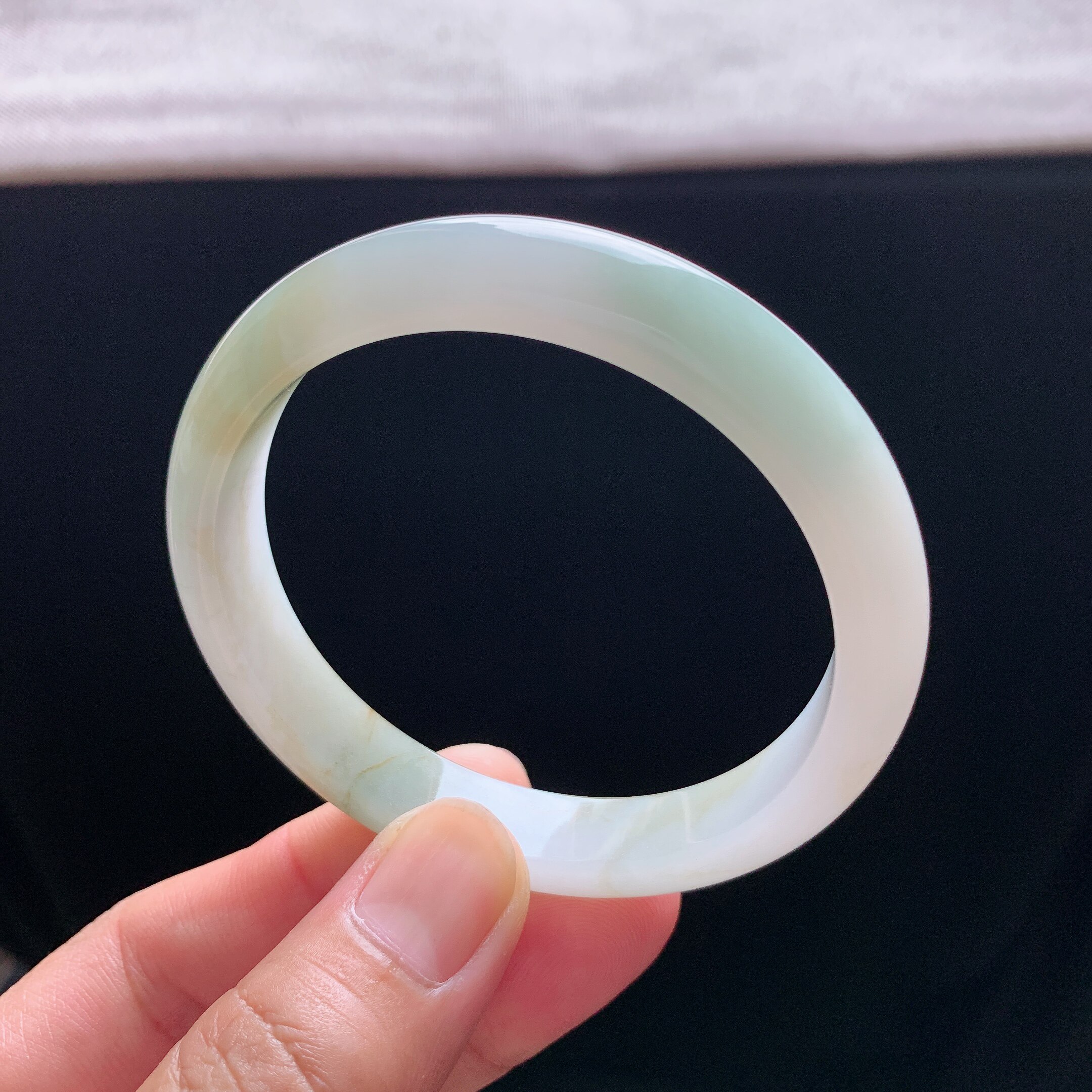 缅甸A货翡翠黄翡正圈手镯58圈