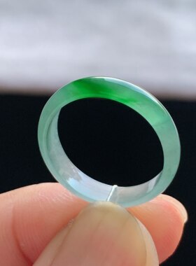 天然A货冰糯飘阳绿翡翠戒指