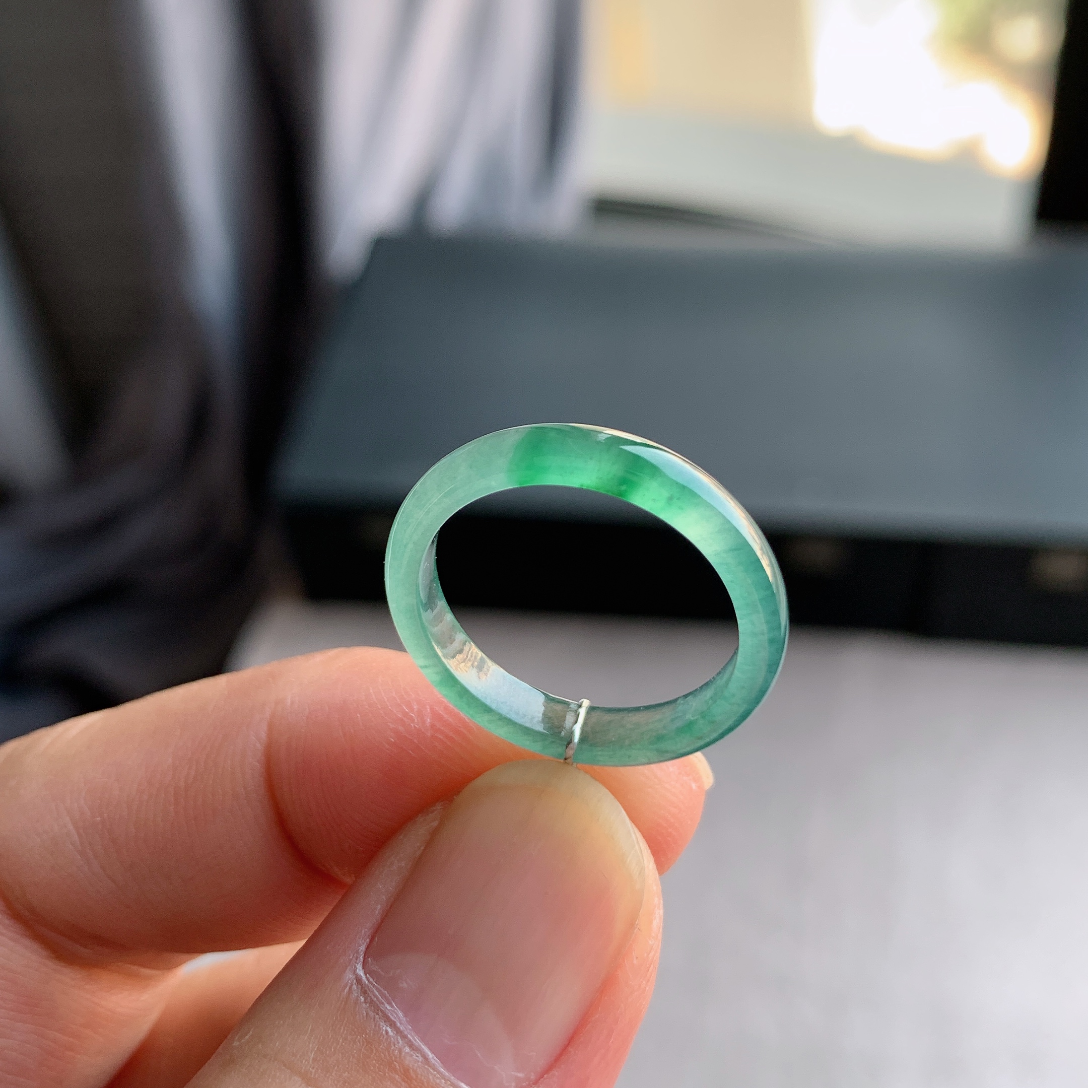 天然A货翡翠冰种17号飘阳绿戒指